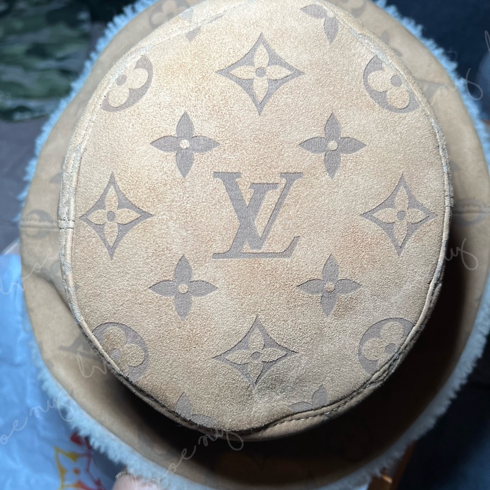 Louis Vuitton bucket hat - Picture 5 of 16